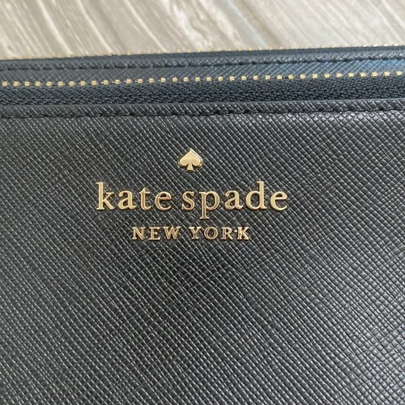 Kate Spade leather wristlet wallet black - Picture 4 of 4